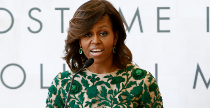 Michelle Obama’s casual look with ultra‑long hair leaves people stunned
